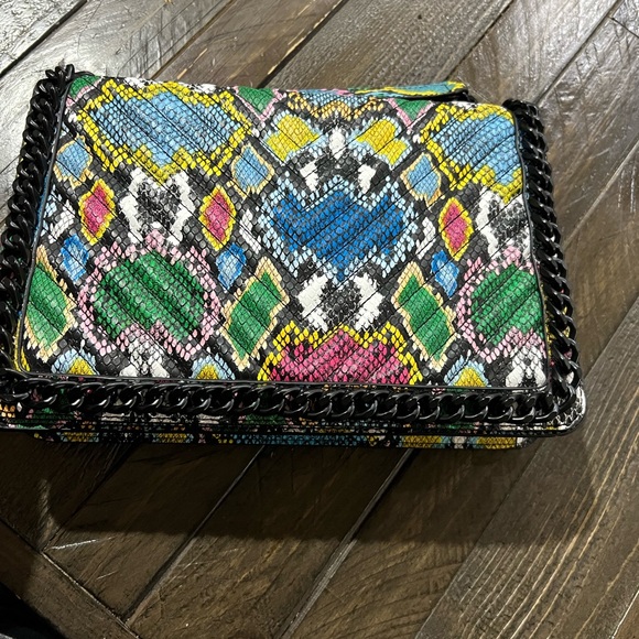 Multicolor Chain-Trimmed Women's Bag - Picture 1 of 8